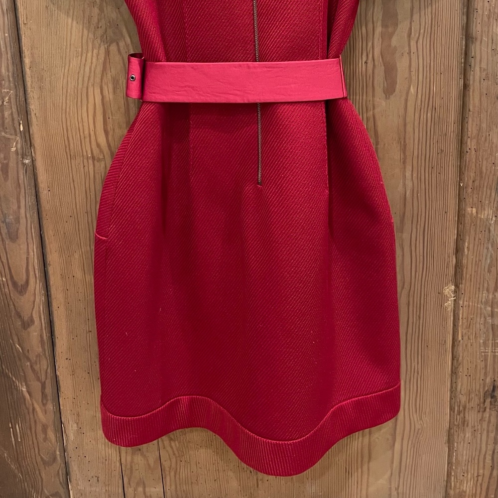 Paule Ka Paris Hiver 2016 Red belted dress